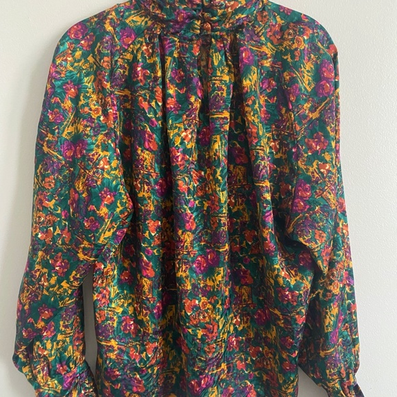 Vintage Pattern Long Sleeve Top - Picture 2 of 6